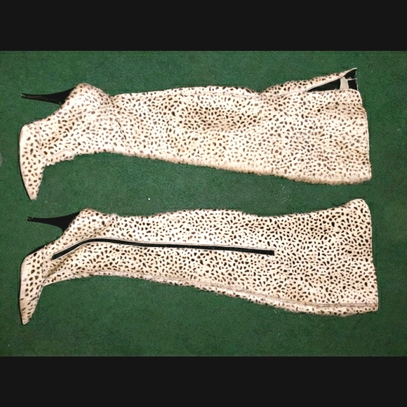 Vintage Leopard print on calf hair boots - Picture 7 of 7